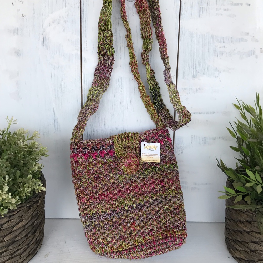 La Calenita handmade boho crossbody bag